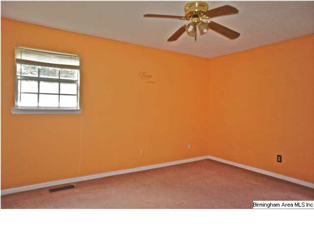 5421 Faucett Road Pinson, AL 35126 - Photo 3 of 32