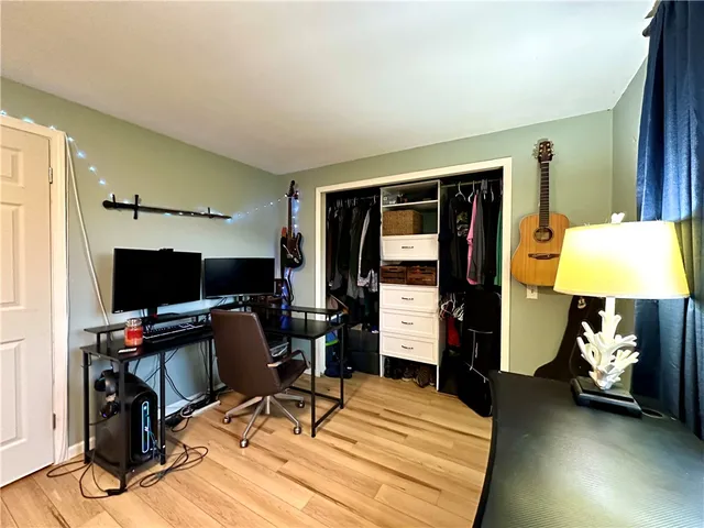 $164,900 | 7 Pinewood Lane, South Bristol, NY 14512