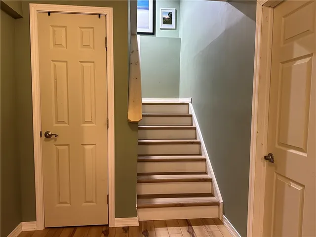 $164,900 | 7 Pinewood Lane, South Bristol, NY 14512