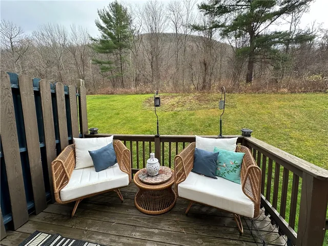 $164,900 | 7 Pinewood Lane, South Bristol, NY 14512