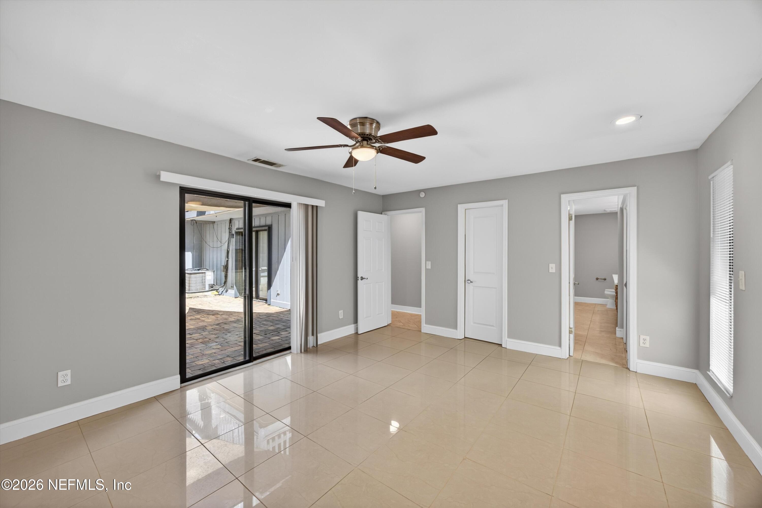 2411 Halperns Way Middleburg, FL 32068 - Photo 15 of 38 21-2411 Halperns Way-23