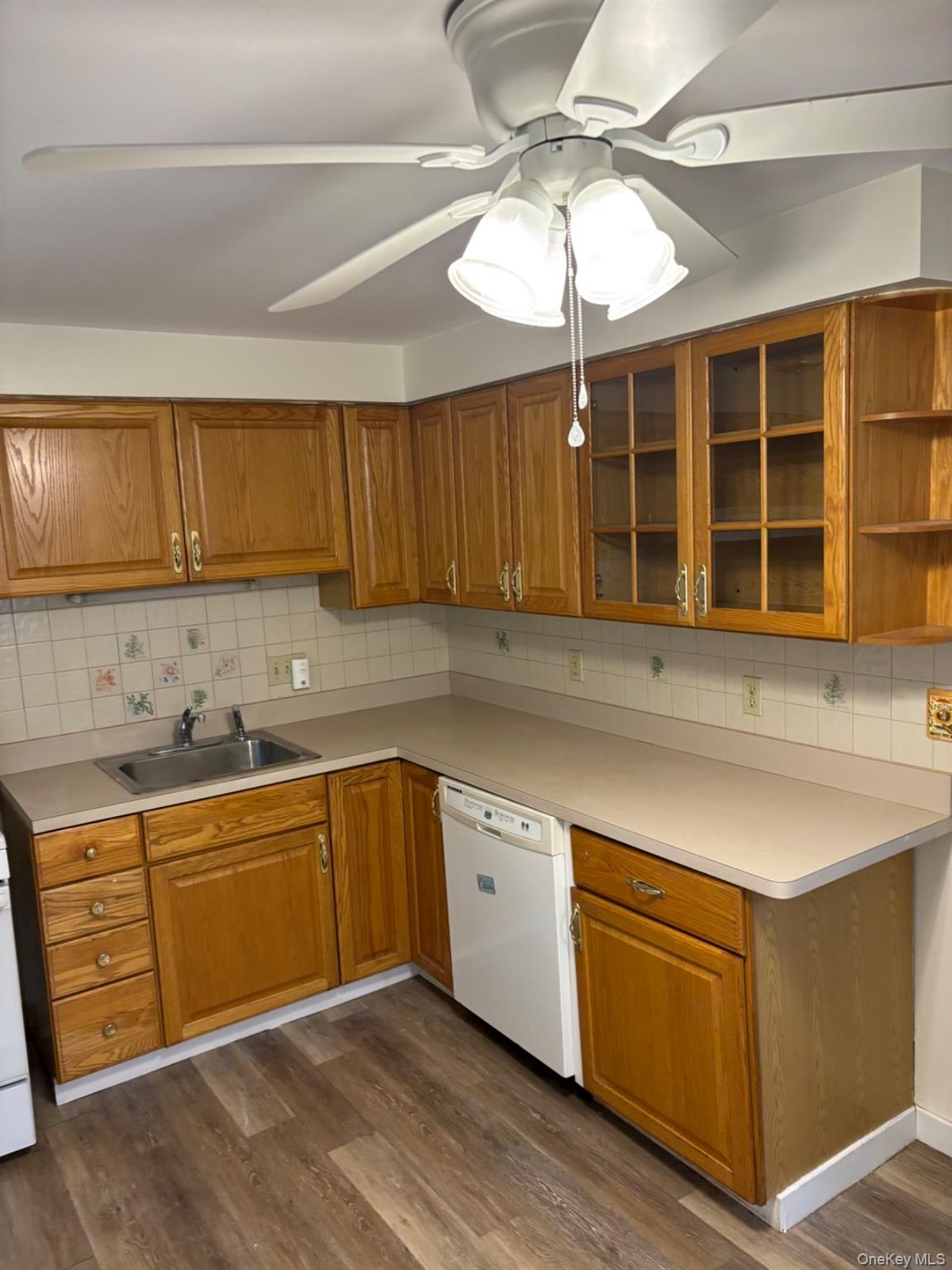 210 Floradale Road Liverpool, NY 13088 - Photo 16 of 20