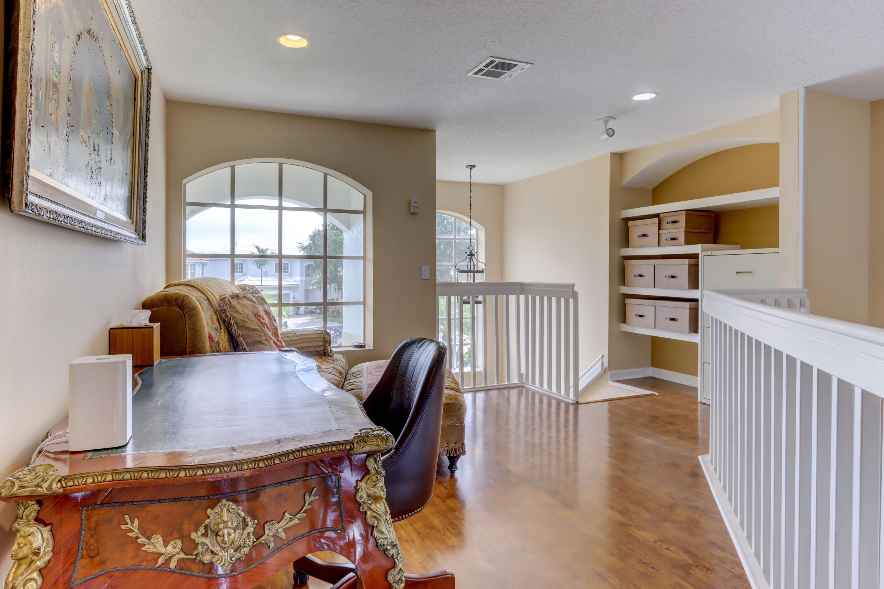 4075 Northwest 58th Lane Boca Raton, FL 33496 - Photo 16 of 24 Loft - 2