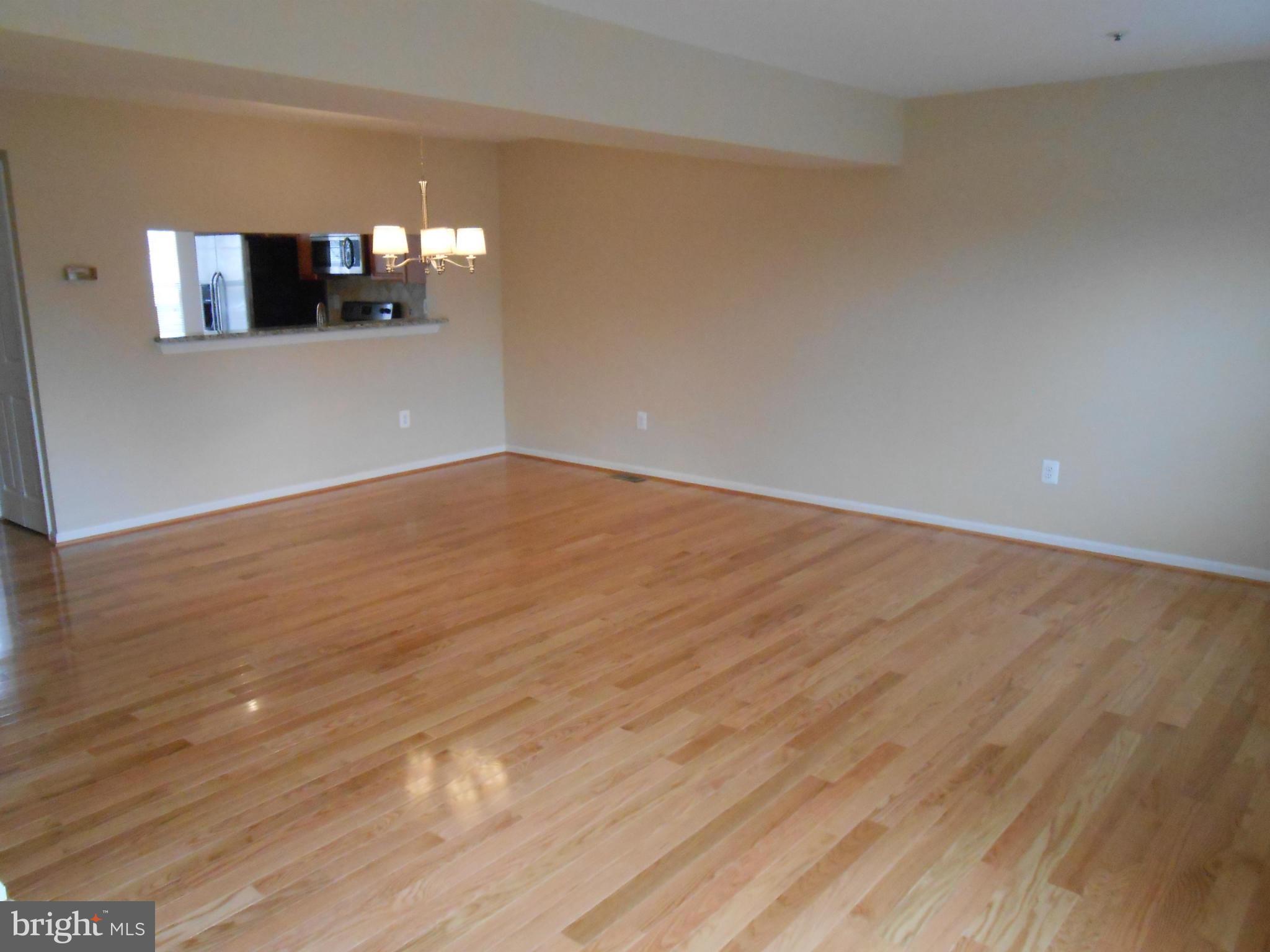 8641 Ritchboro Road District Heights, MD 20747 - Photo 5 of 22 Family Room