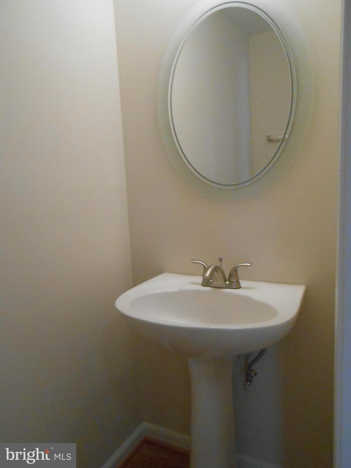 8641 Ritchboro Road District Heights, MD 20747 - Photo 7 of 22 Bath