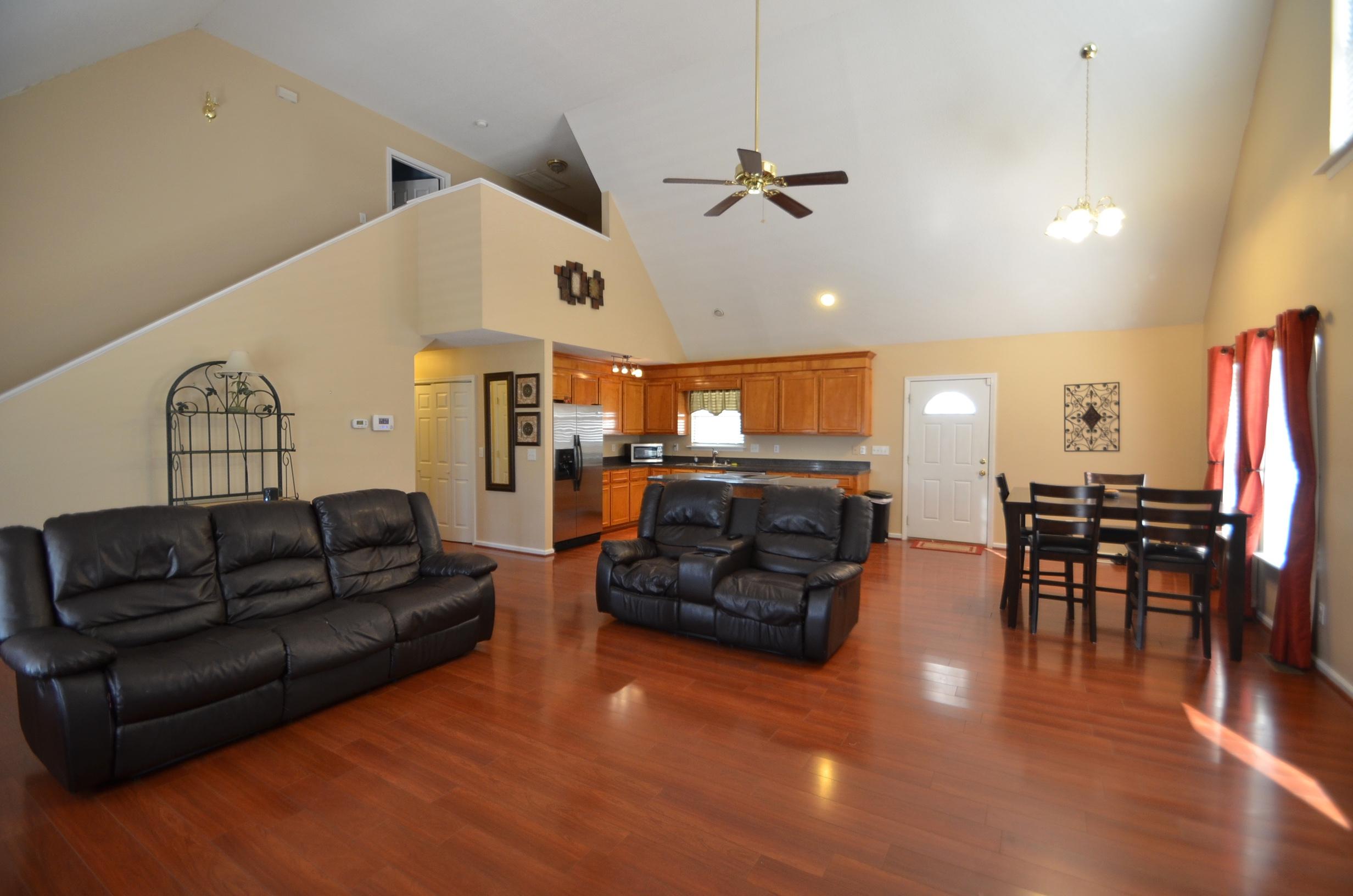 1116 Barnyard Road Bonneau, SC 29431 - Photo 6 of 25 DSC_0014