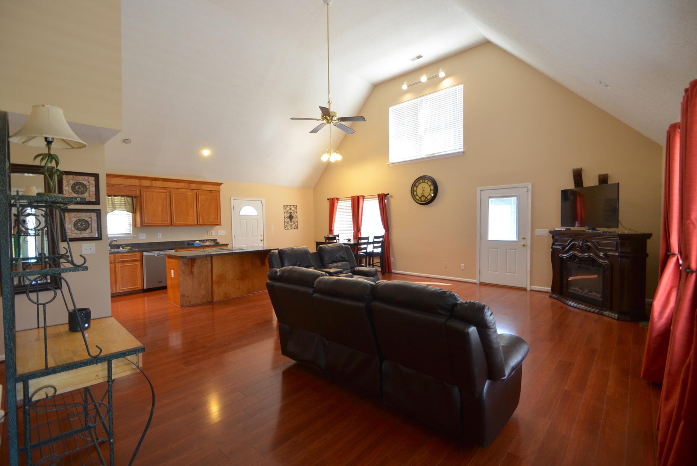 1116 Barnyard Road Bonneau, SC 29431 - Photo 8 of 25 DSC_0001