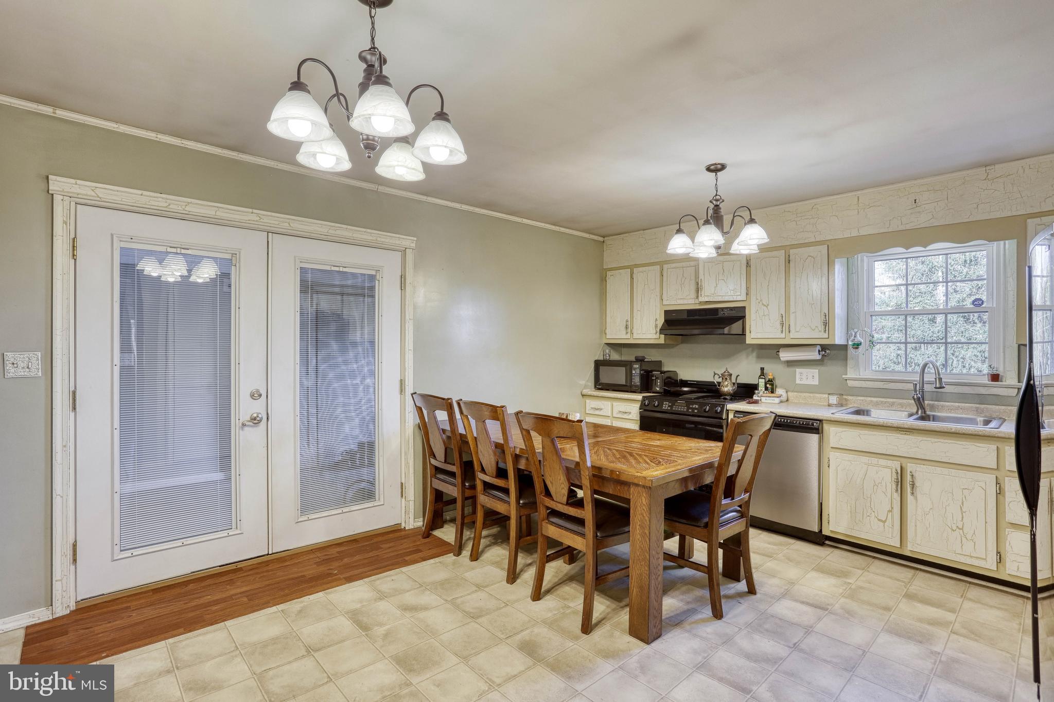 814 Hunters Valley Road Liverpool, PA 17045 - Photo 11 of 59 Gallery Image 11