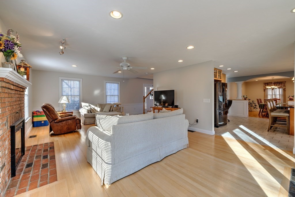 1177 New Braintree Road Oakham, MA 01068 - Photo 9 of 42 Gallery Image 9