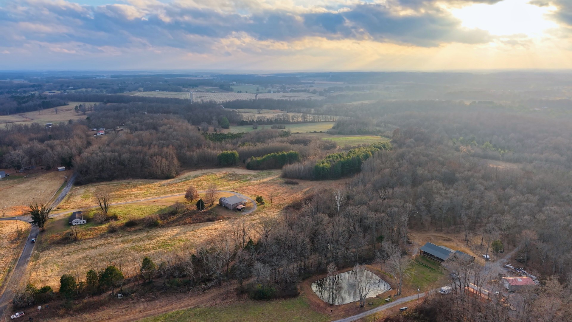 0 Knight Road McMinnville, TN 37110 - Photo 16 of 21 a view of a pathway with a yard