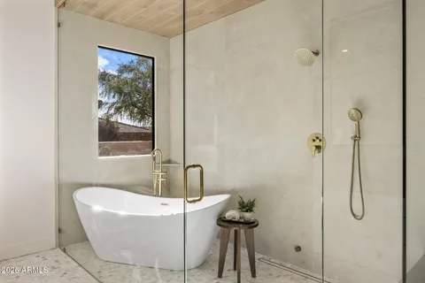 $1,825,000 | 10874 East Dale Lane, Scottsdale, AZ 85262