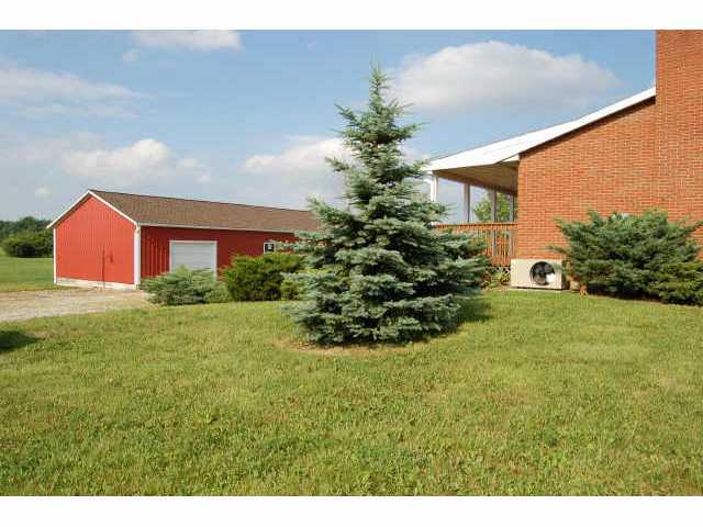 8930 Strine Road Ashley, OH 43003 - Photo 7 of 10