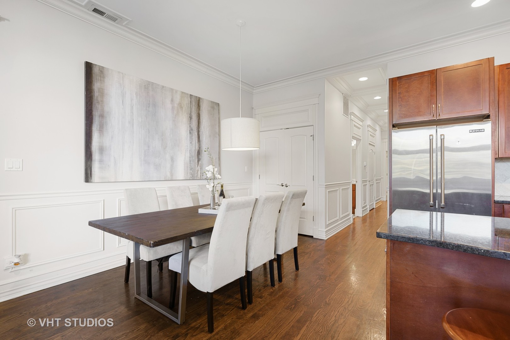 2243 West Irving Park Road, Unit 2W Chicago, IL 60618 - Photo 11 of 23