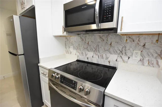 $1,400 | 141 Fernery Road, Unit C6, Lakeland, FL 33809