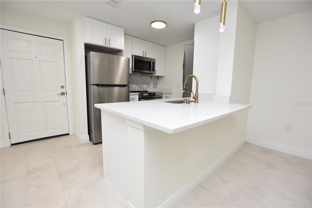 141 Fernery Road, Unit C6 Lakeland, FL 33809 - Photo 7 of 33