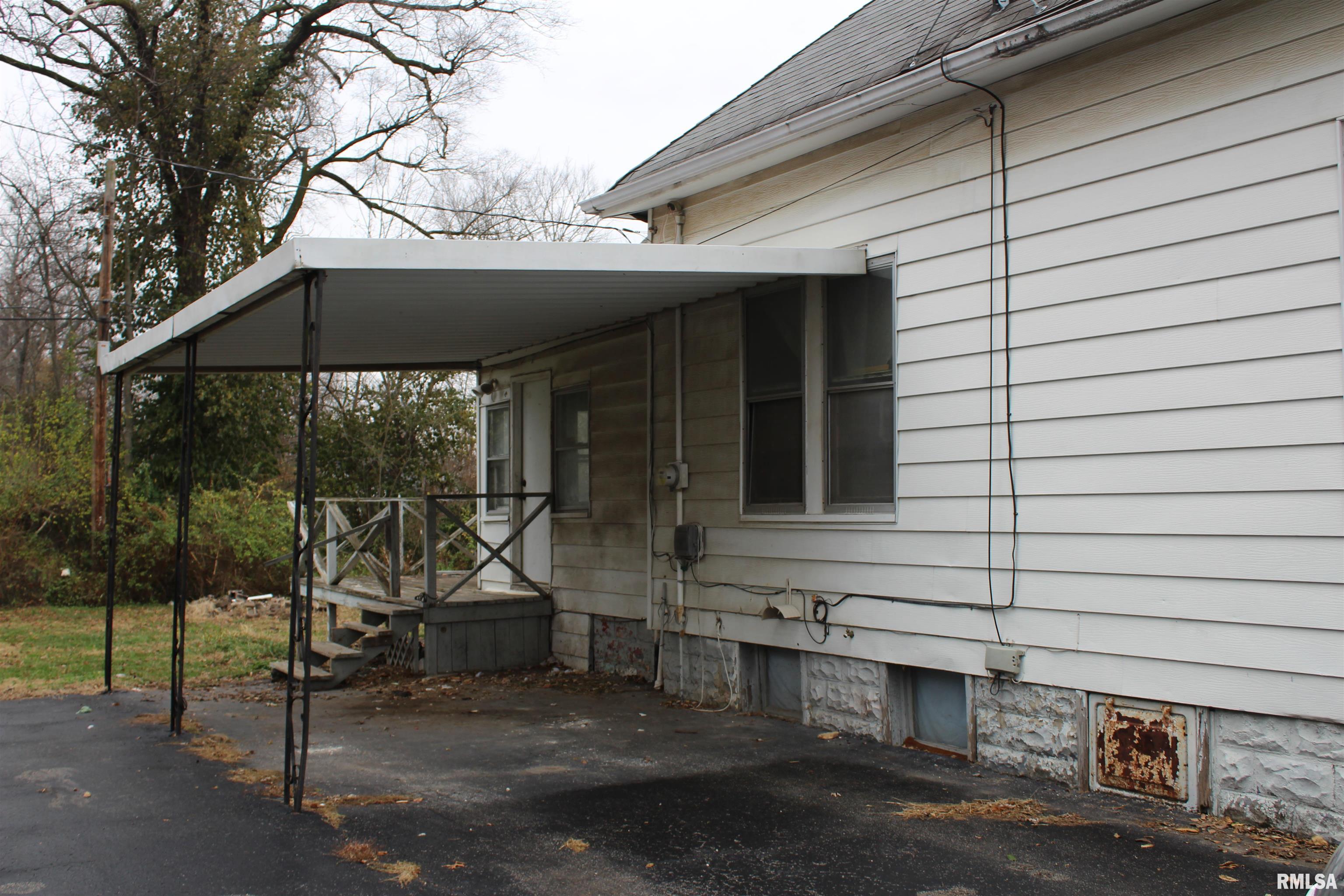 215 South Pruyn Street Salem, IL 62881 - Photo 12 of 12