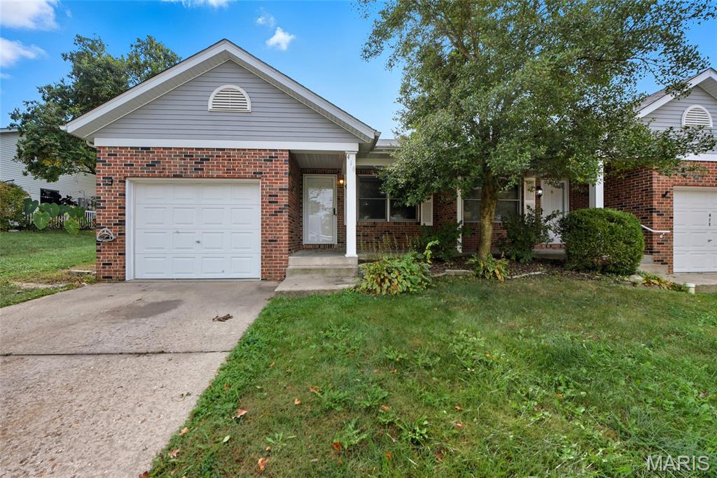416 Hill Street Washington, MO 63090 - Photo 1 of 14