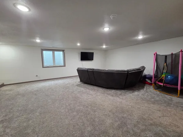$399,000 | 1882 18th Avenue North, Wahpeton, ND 58075