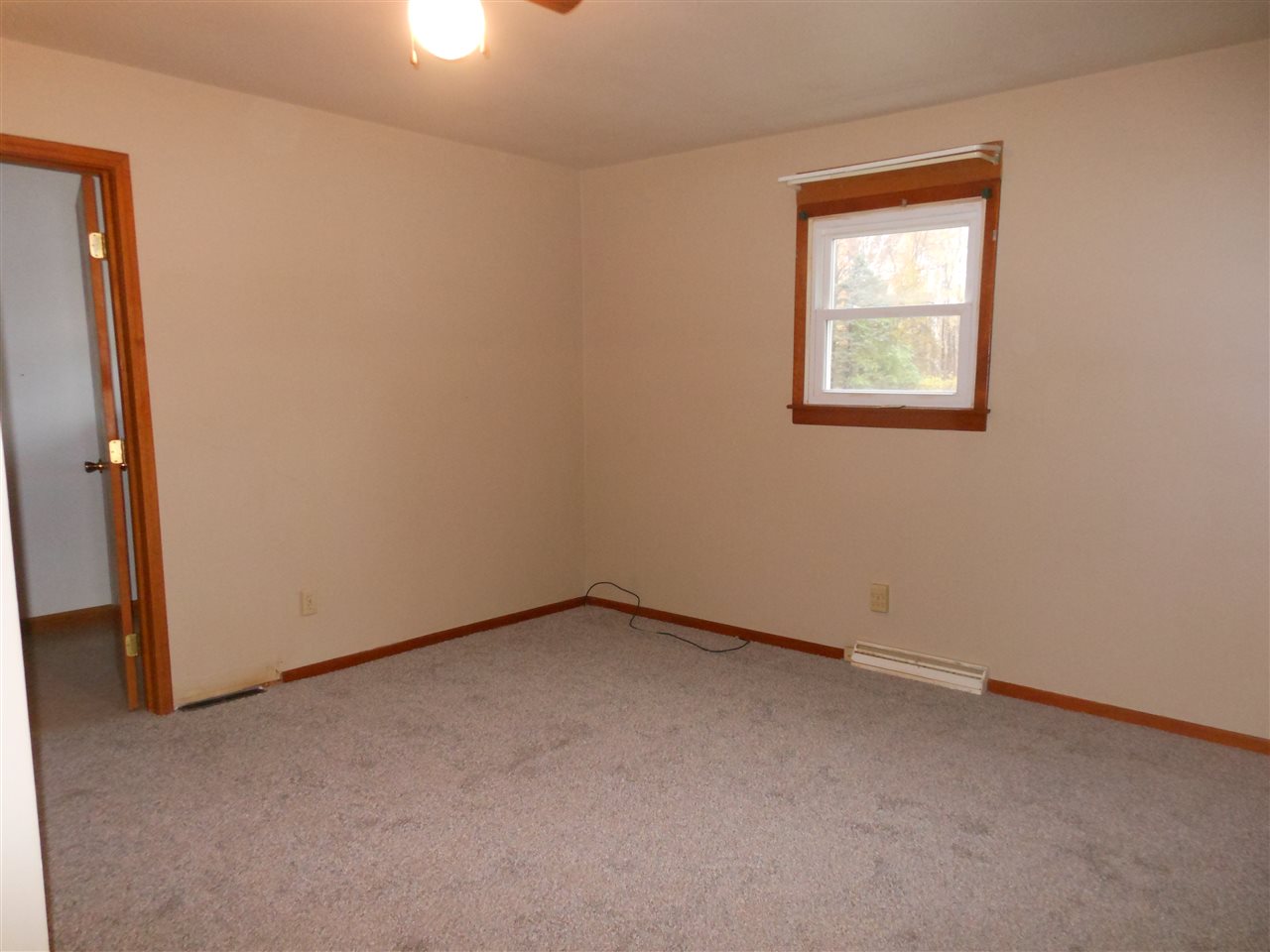 4435 West Saginaw Road Vassar, MI 48768 - Photo 8 of 23 31399211-7.JPG