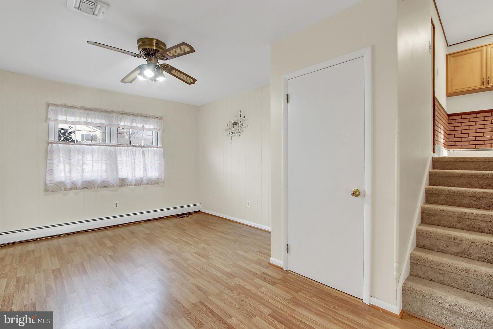 429 George Street Hanover, PA 17331 - Photo 12 of 24 Gallery Image 12