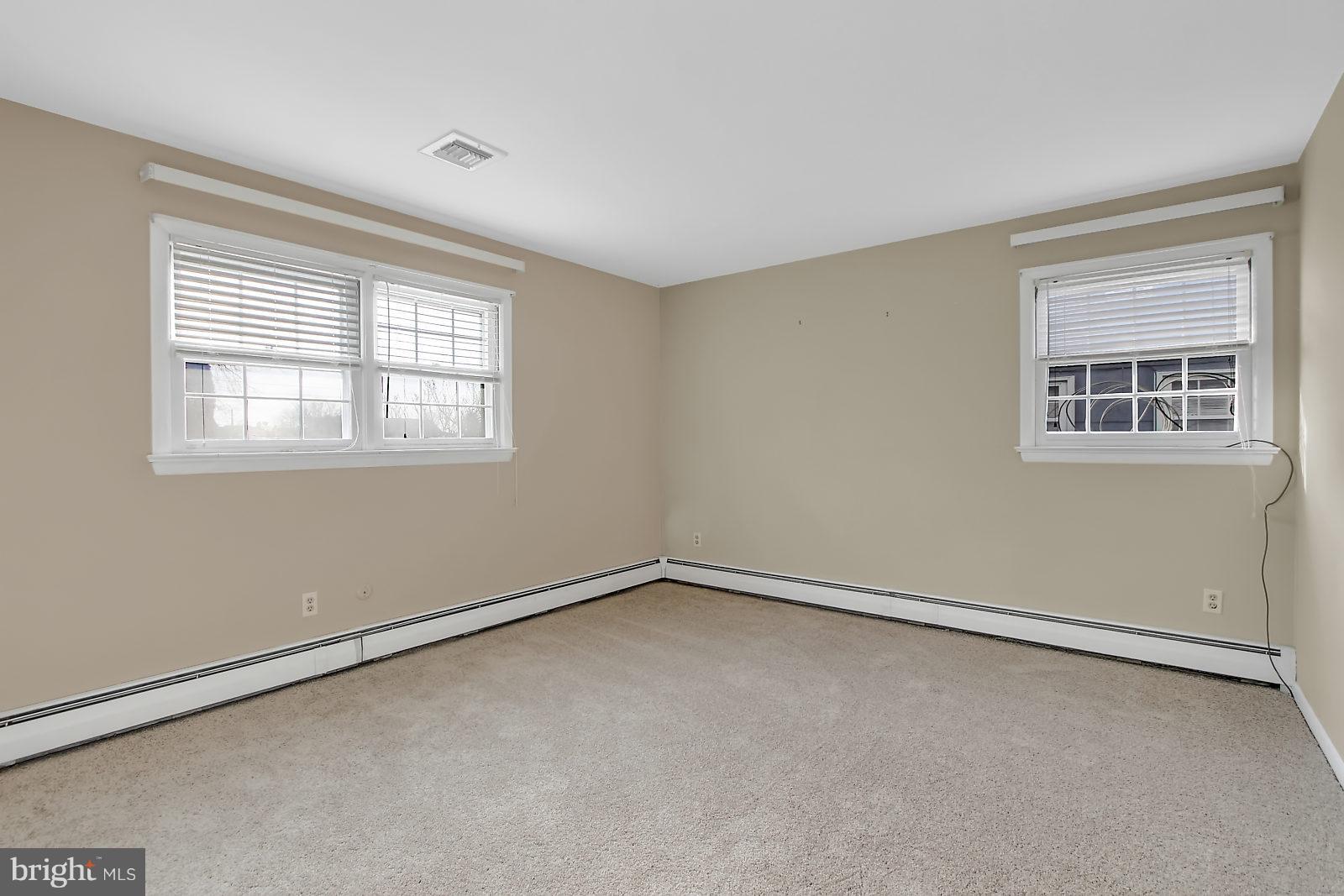 429 George Street Hanover, PA 17331 - Photo 16 of 24 Gallery Image 16