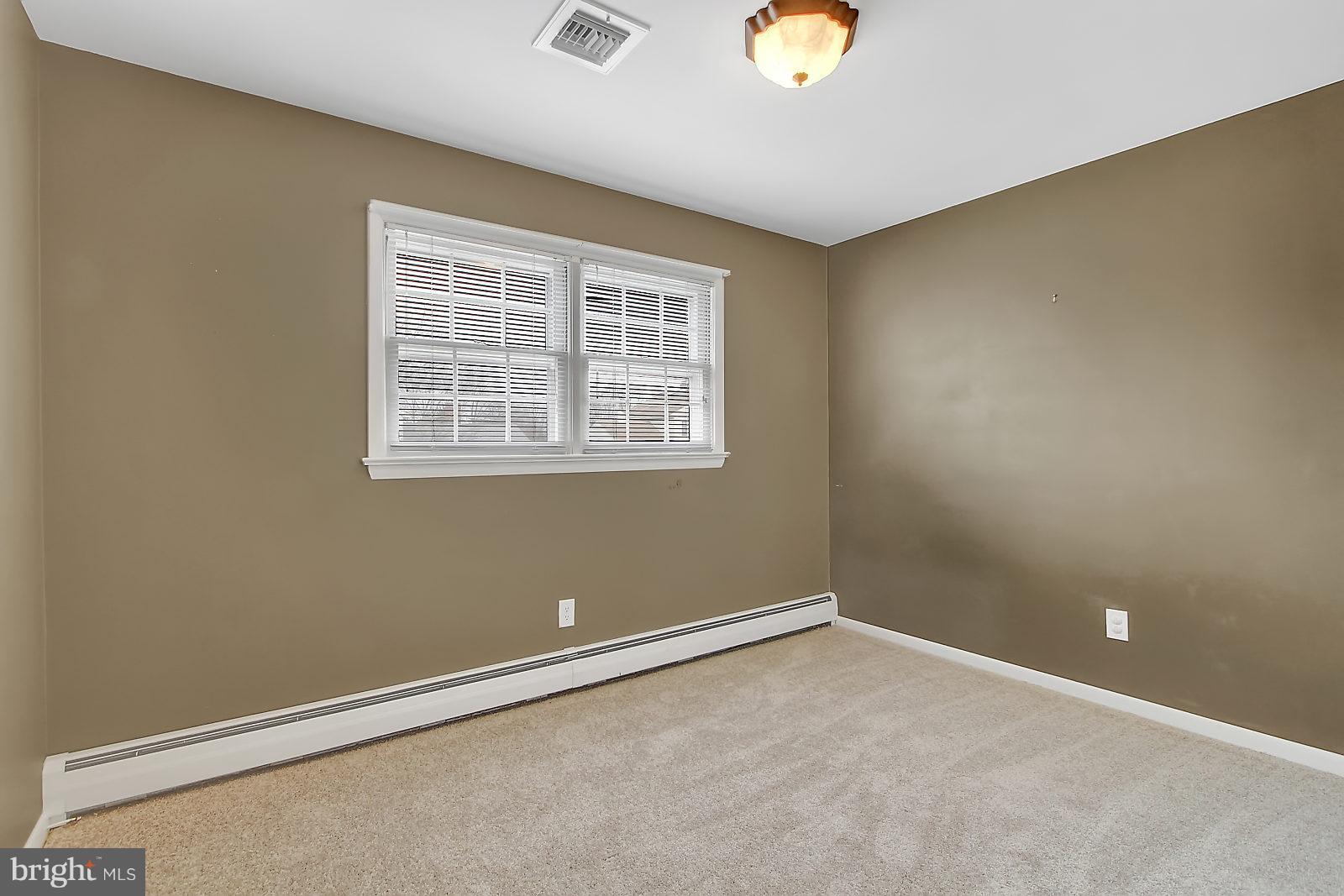 429 George Street Hanover, PA 17331 - Photo 18 of 24 Gallery Image 18
