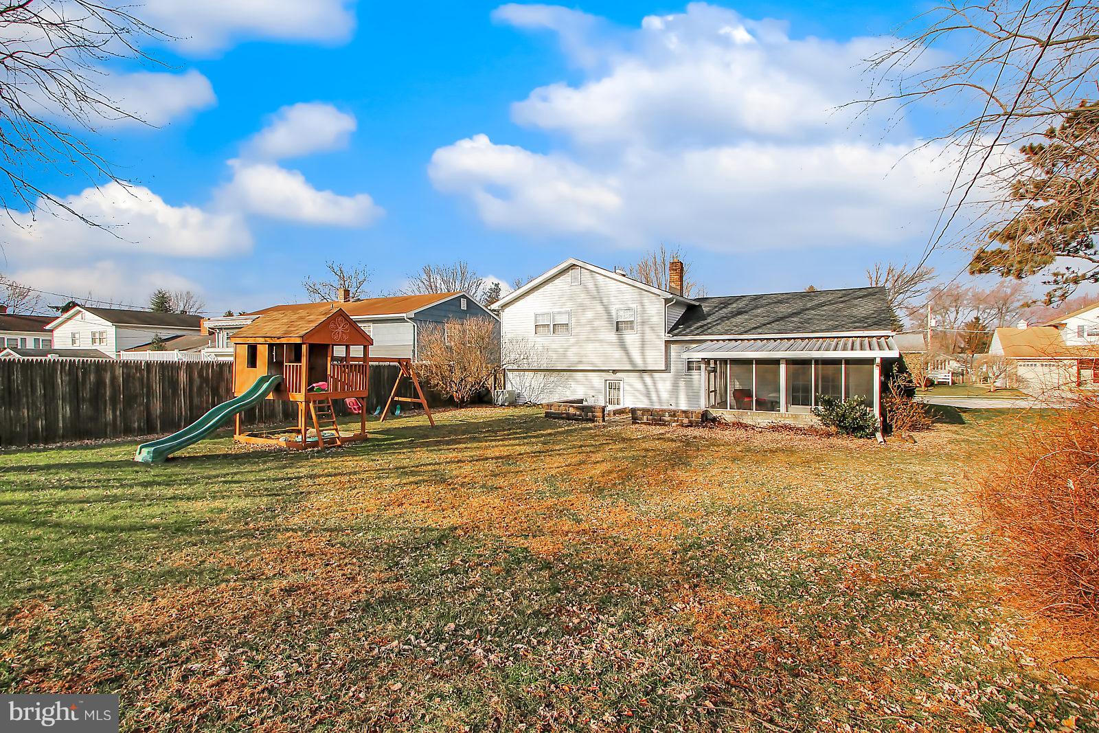 429 George Street Hanover, PA 17331 - Photo 22 of 24 Gallery Image 22