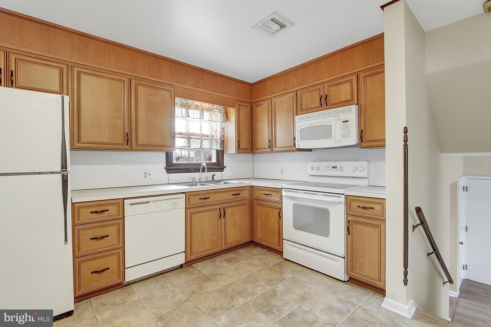 429 George Street Hanover, PA 17331 - Photo 10 of 24 Gallery Image 10