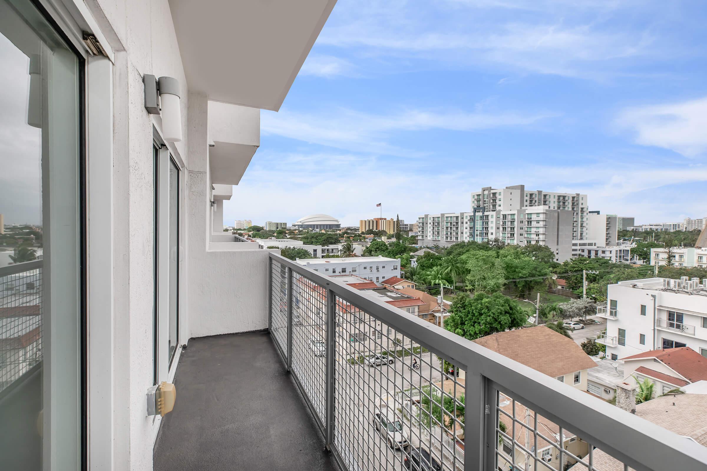 39 Northwest 7th Avenue, Unit 502 Miami, FL 33128 - Photo 9 of 14 10_169968