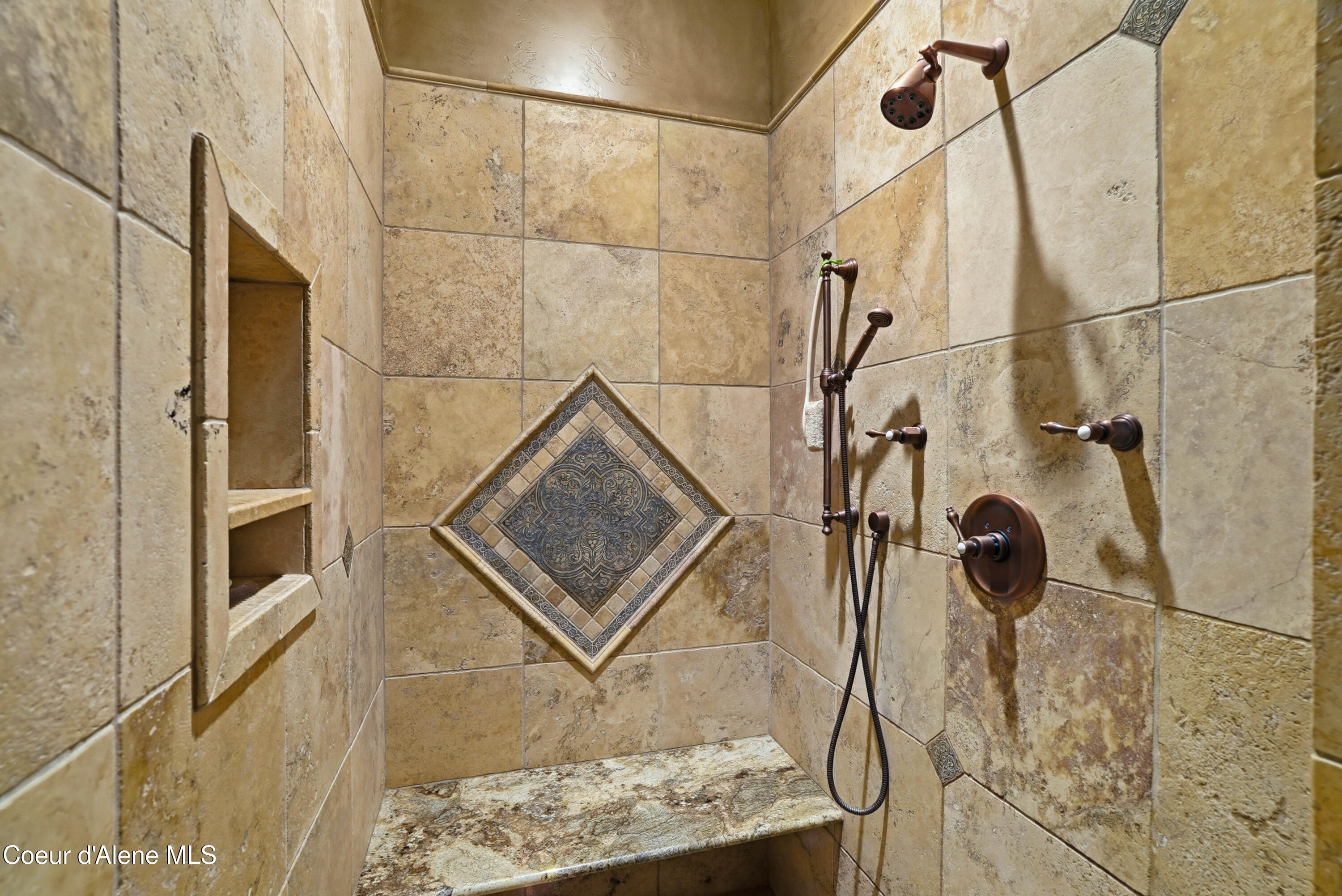 7190 West Rockford Bay Road Coeur D'Alene, ID 83814 - Photo 43 of 95 Primary Ensuite
