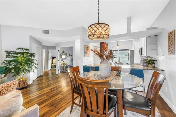 $378,000 | 6311 99th Way North, Unit 11A, St. Petersburg, FL 33708