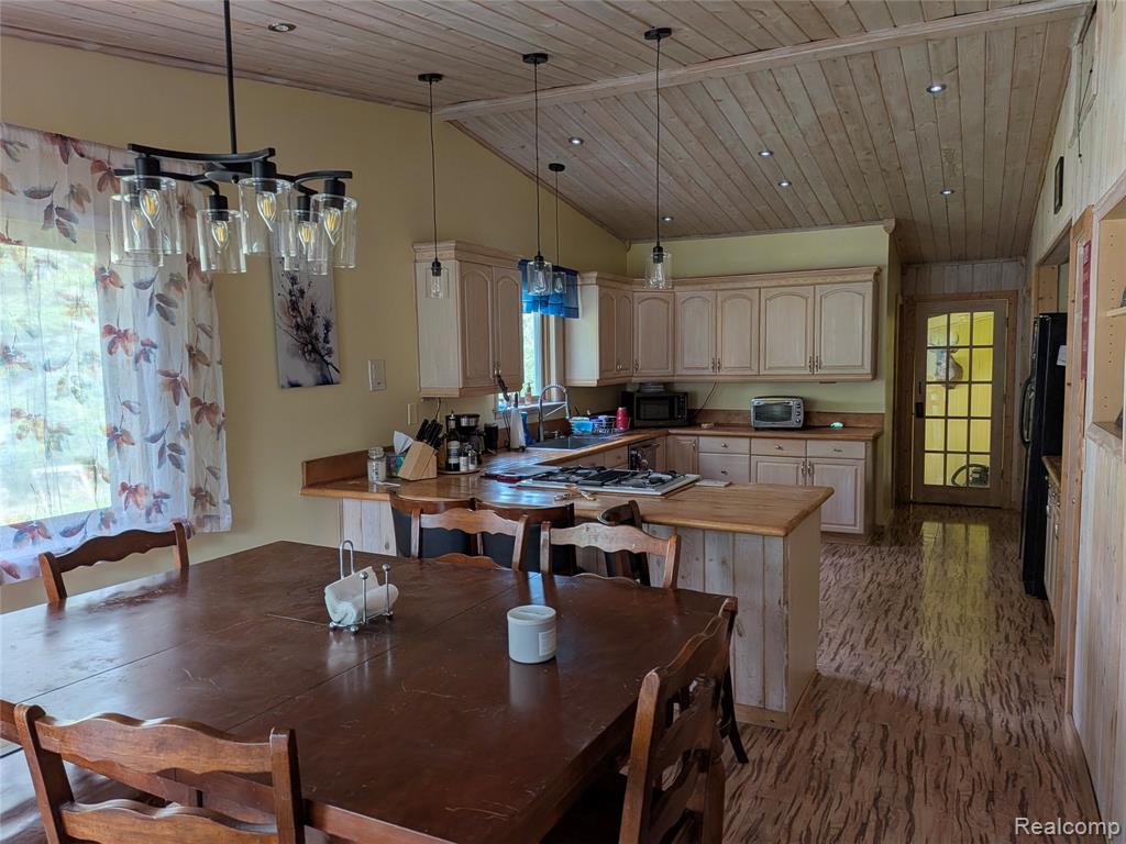 4365 Norway Road Lincoln, MI 48742 - Photo 6 of 25