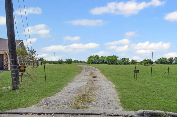 $274,999 | 1508 Pendergrass Street, Lockhart, TX 78644