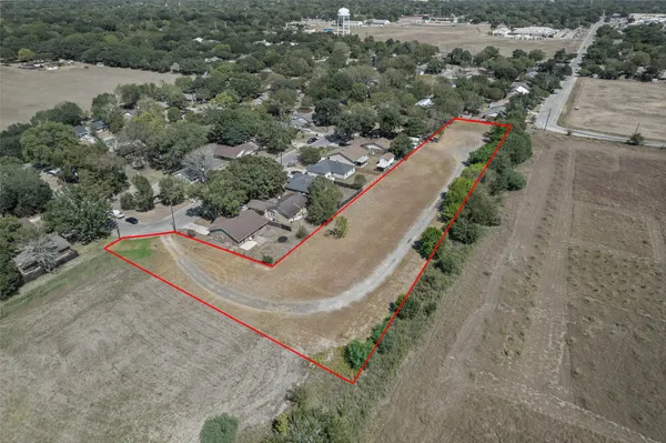 $274,999 | 1508 Pendergrass Street, Lockhart, TX 78644