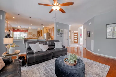 $667,500 | 8221 Fern Bluff Avenue, Round Rock, TX 78681