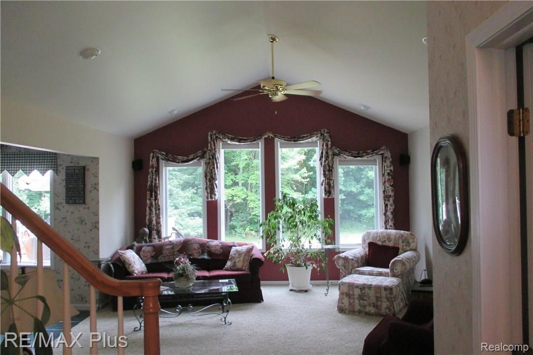 2167 Vernor Road Lapeer, MI 48446 - Photo 4 of 8 IMG_2231.JPG