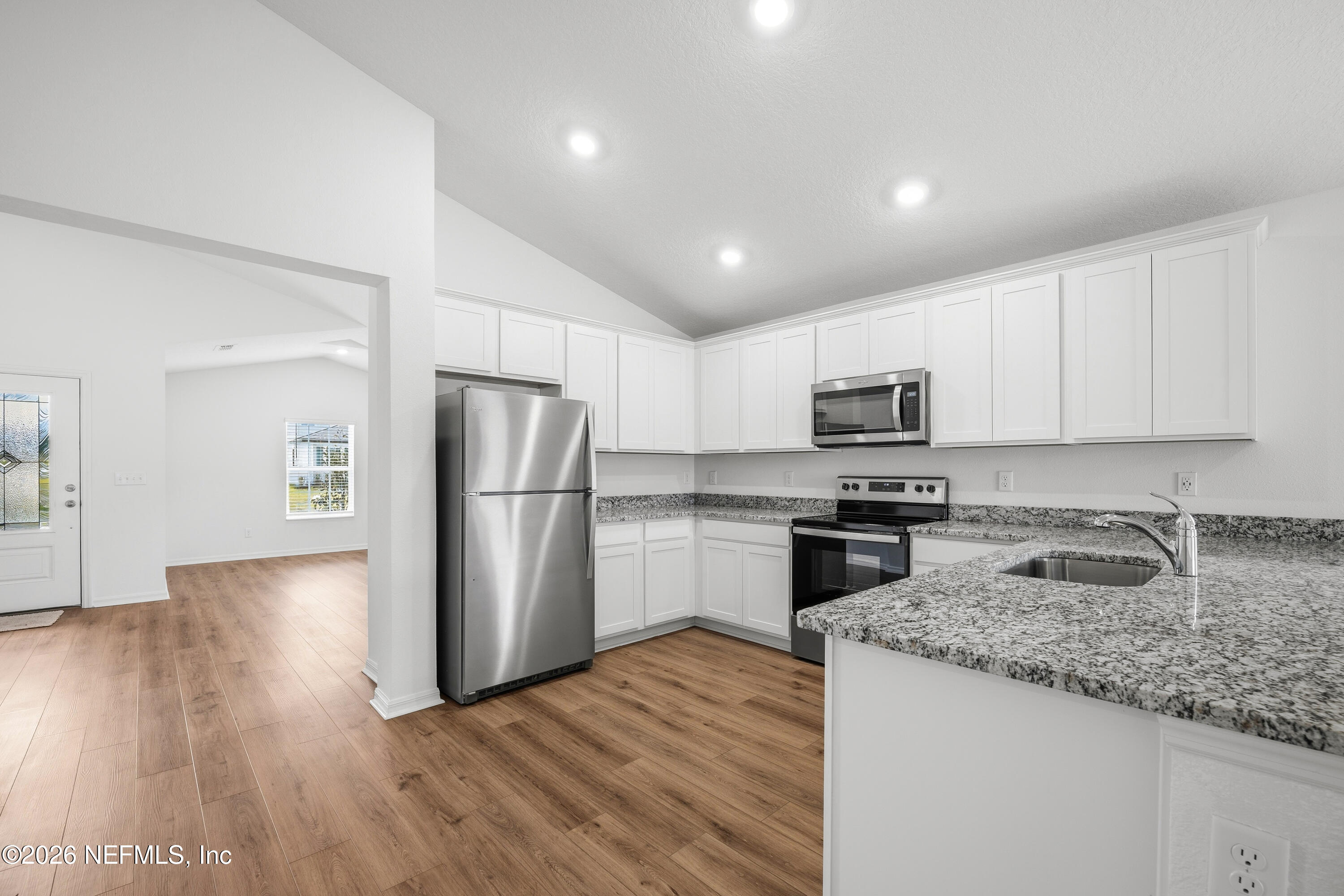 6895 Myrtle Oak Road Jacksonville, FL 32219 - Photo 8 of 52 04 Kitchen