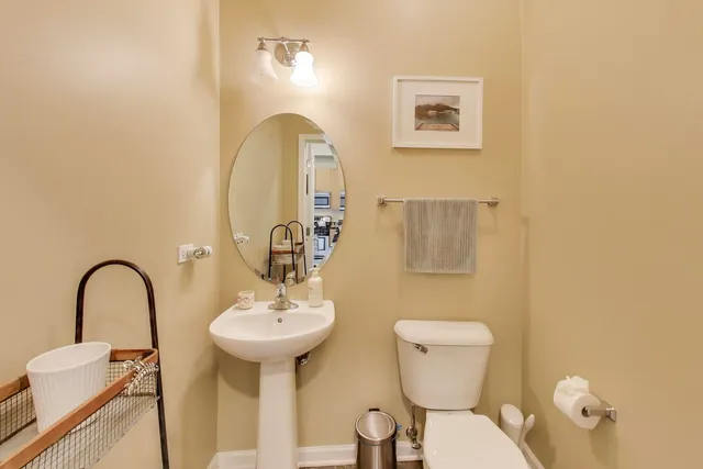 $275,000 | 1464 South Michigan Avenue, Unit 611, Chicago, IL 60605