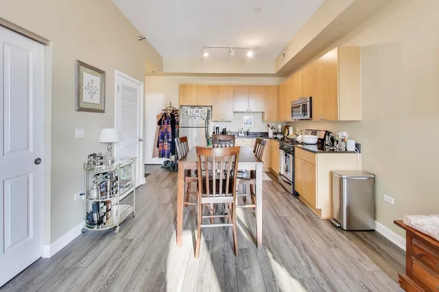 $275,000 | 1464 South Michigan Avenue, Unit 611, Chicago, IL 60605