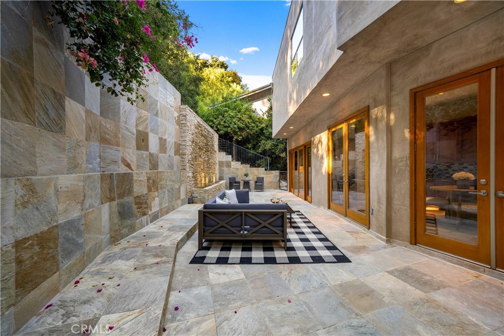 4104 Vanetta Place Studio City, CA 91604 - Photo 22 of 45 a bathroom with a sink and a mirror
