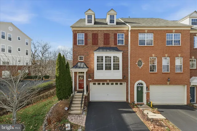 $585,000 | 9748 Corbett Circle, Manassas Park, VA 20111
