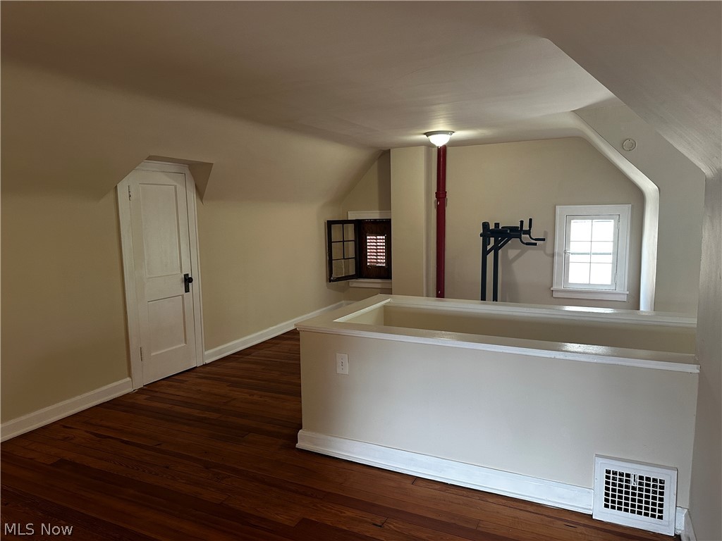 3533 Cedarbrook Road University Heights, OH 44118 - Photo 12 of 13 Gallery Image 12
