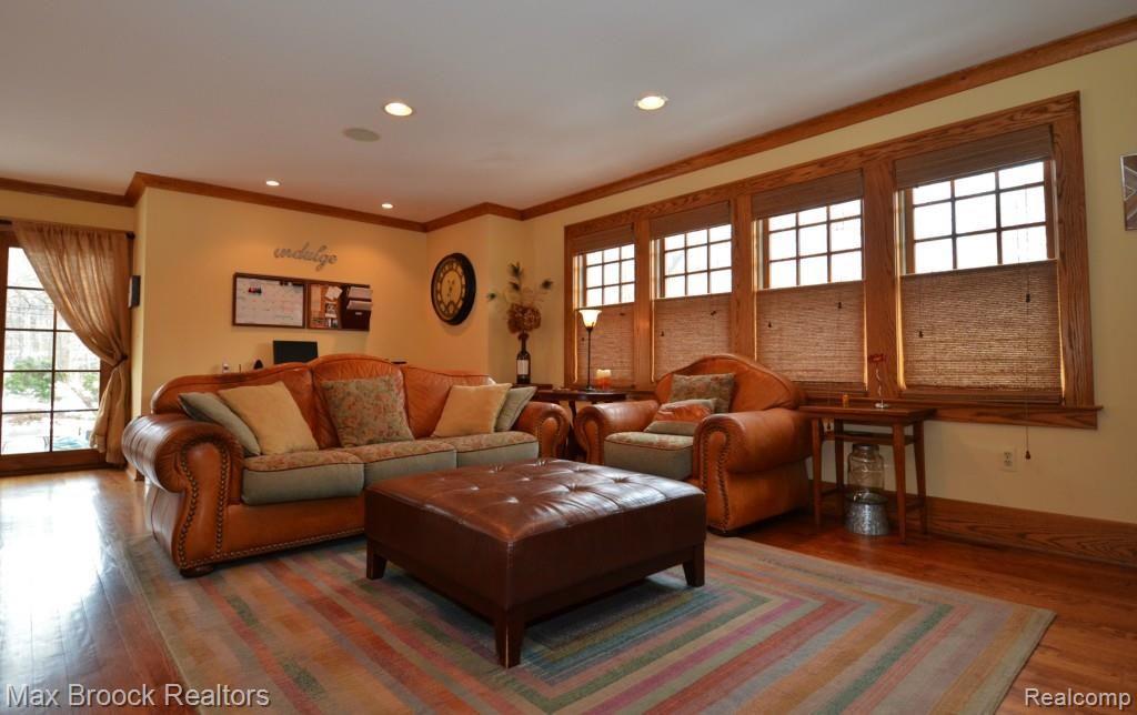 775 West Maple Road Birmingham, MI 48009 - Photo 15 of 33