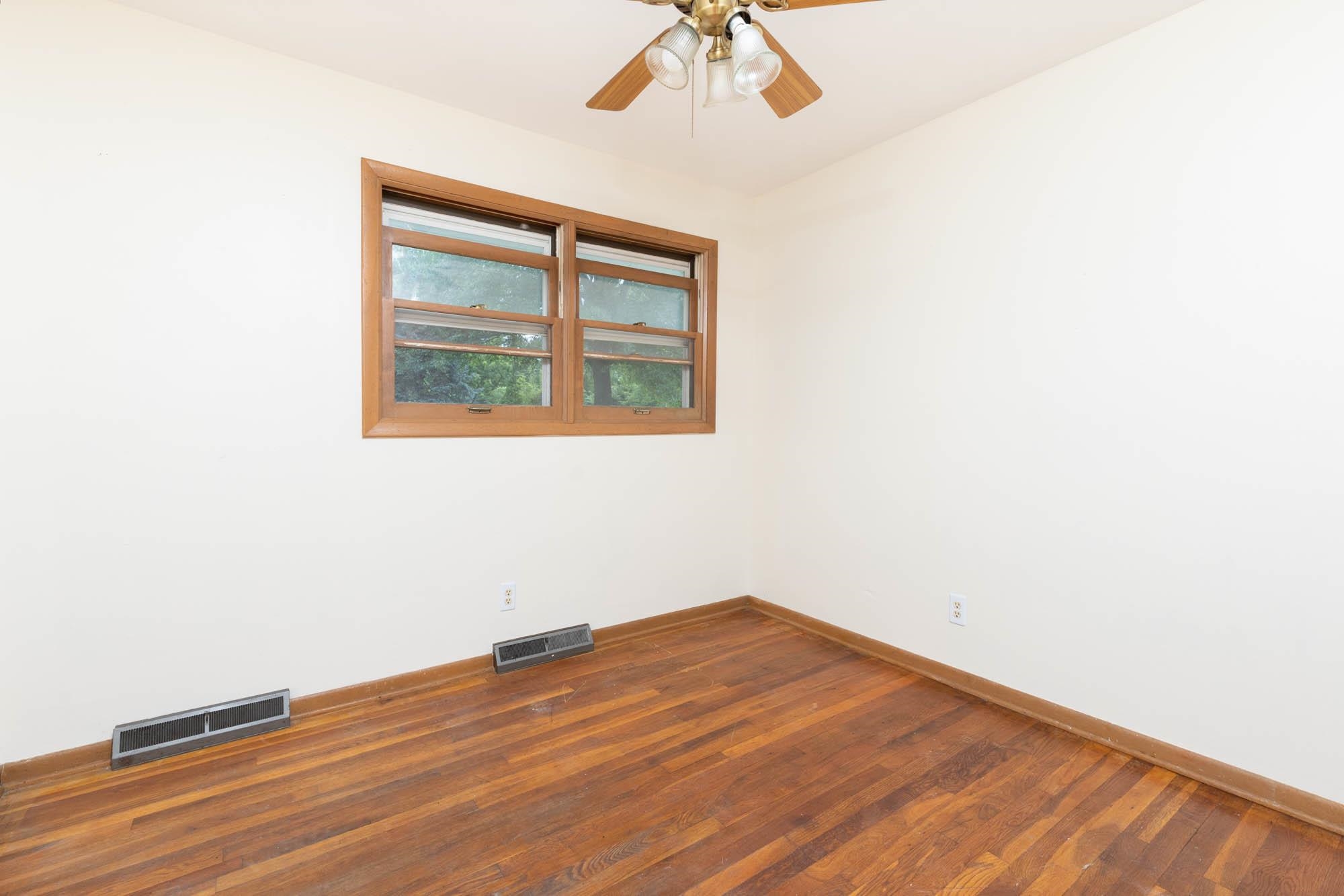 10218 Phyllis Road Rockford, IL 61108 - Photo 15 of 24 Gallery Image 15