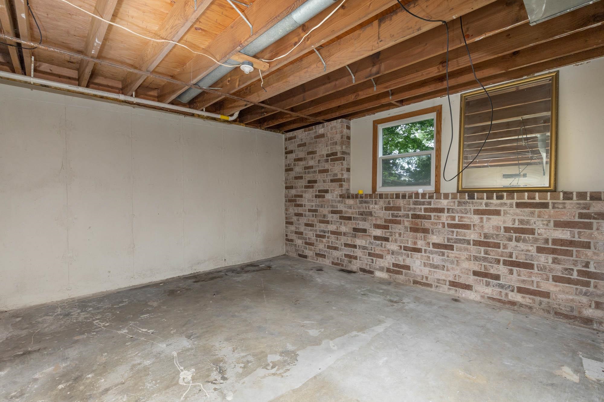 10218 Phyllis Road Rockford, IL 61108 - Photo 18 of 24 Gallery Image 18