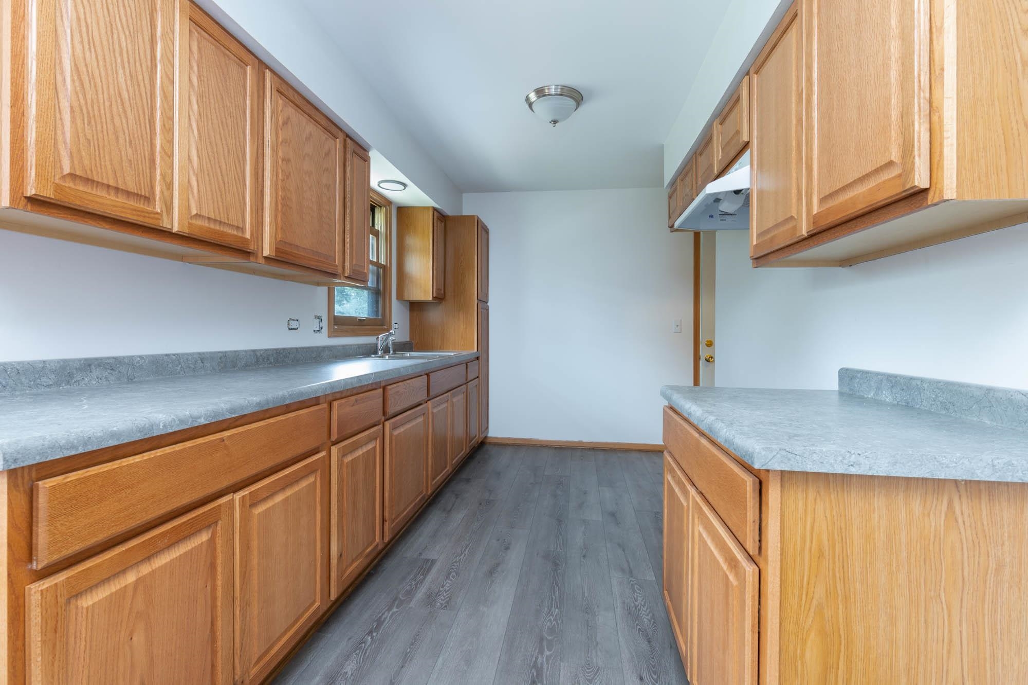 10218 Phyllis Road Rockford, IL 61108 - Photo 6 of 24 Gallery Image 6