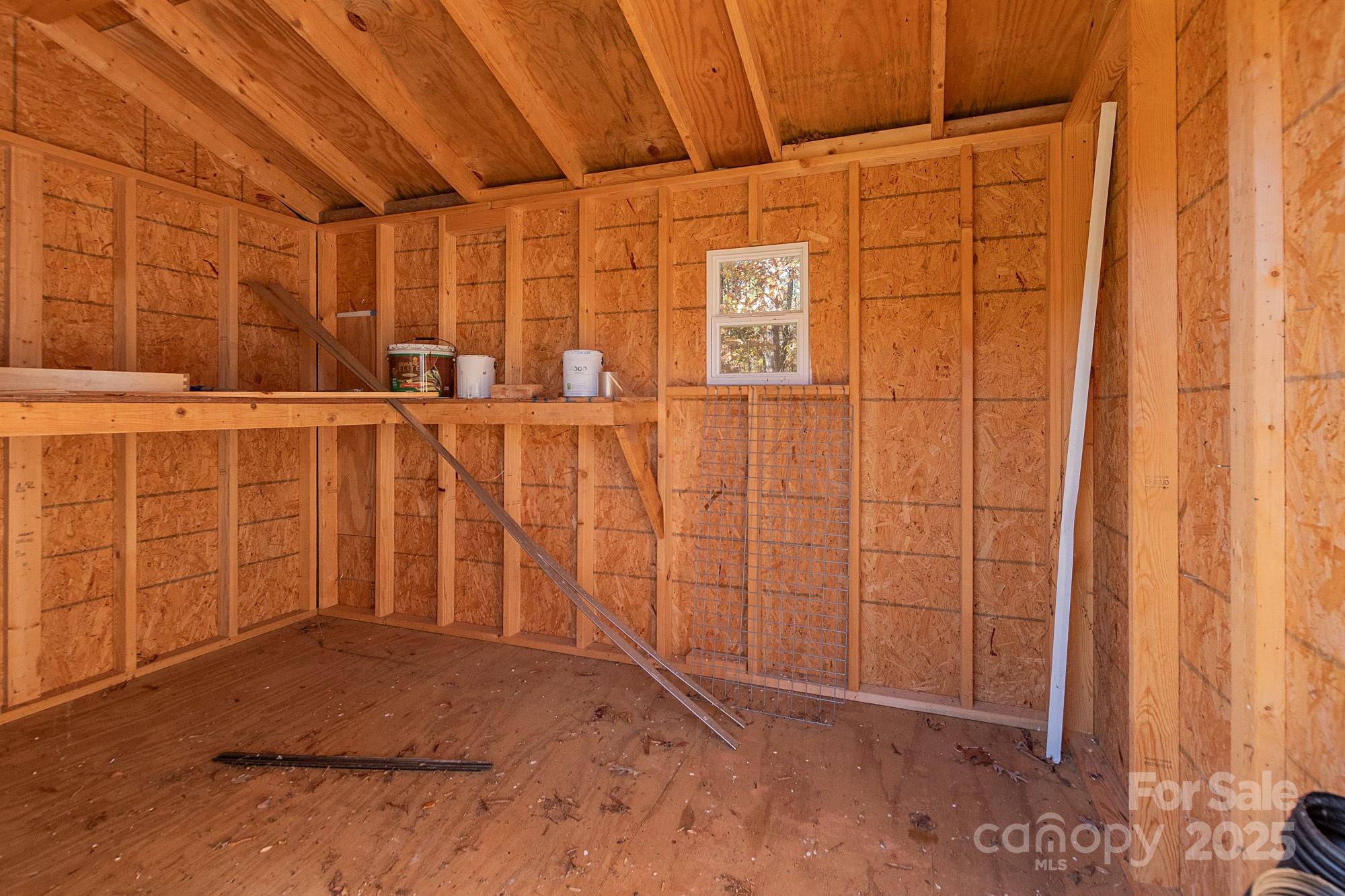 174 Isaiah Court Lexington, NC 27292 - Photo 27 of 37 a view of a garage