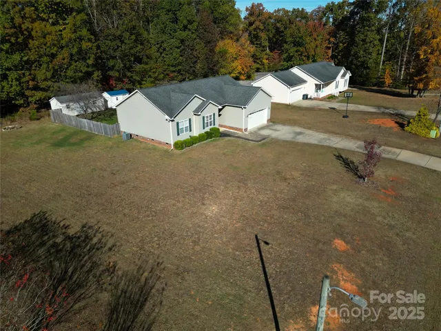 a view of a bathroom