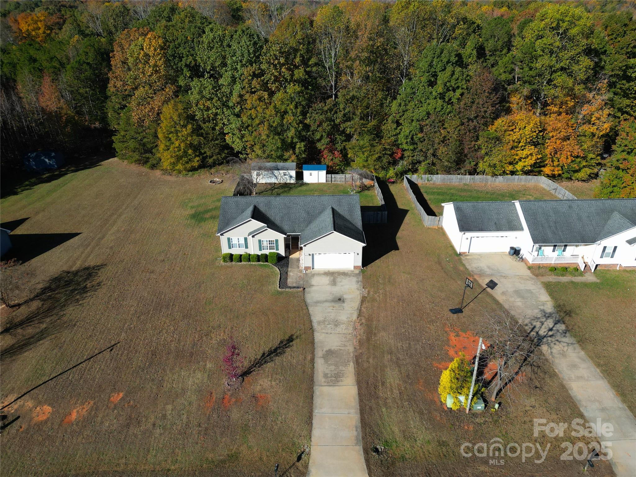 174 Isaiah Court Lexington, NC 27292 - Photo 31 of 37 a view of outdoor space and yard