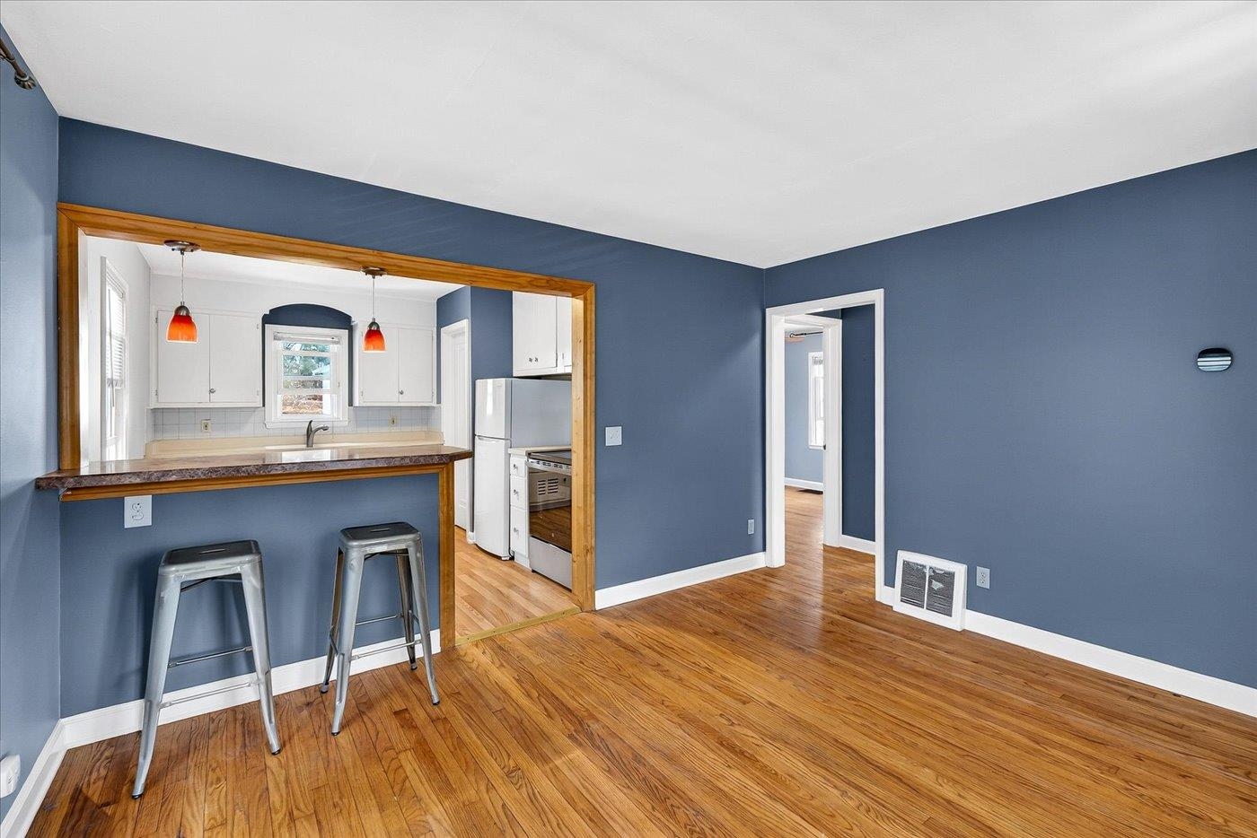 514 Spruce Street Madison, WI 53715 - Photo 9 of 43